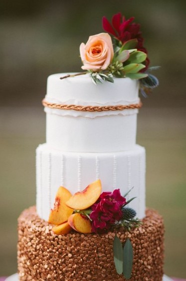 Bronze Wedding Cake Photo 3
