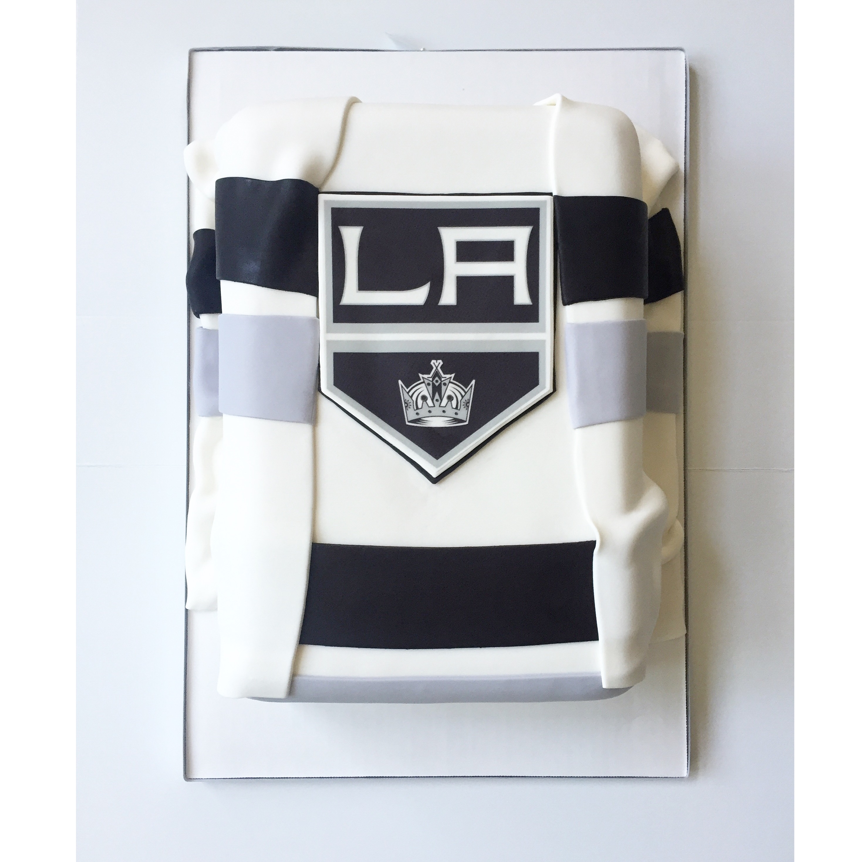 la kings jersey schedule